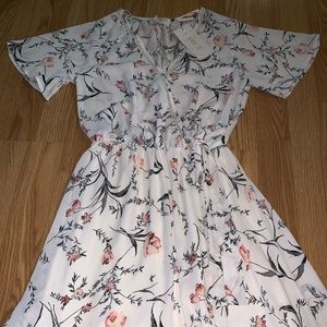 NWT floral dress size xs